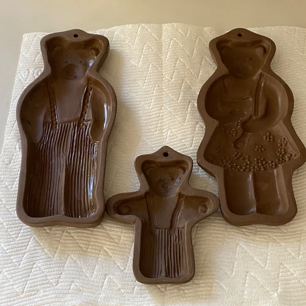 Brown Bear-Shaped cookie Molds new country gear by hartstone made in the USA